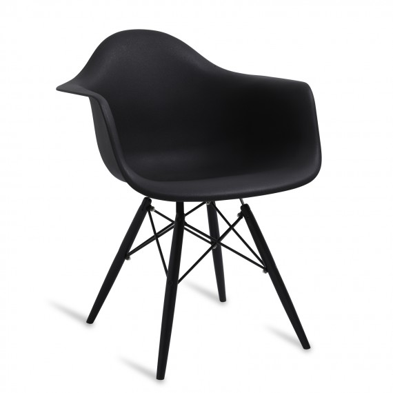  All Black XL Chair